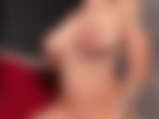 Giannasue's Live Sex Cam Show