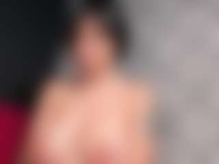 Giannasue's Live Sex Cam Show