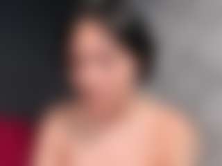 Giannasue's Live Sex Cam Show