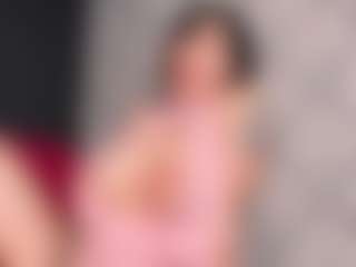 Giannasue's Live Sex Cam Show