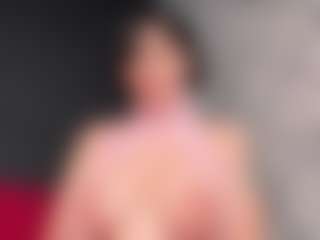 Giannasue's Live Sex Cam Show