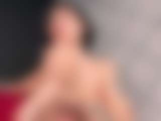 Giannasue's Live Sex Cam Show