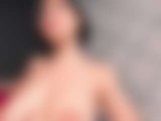 Giannasue's Live Sex Cam Show