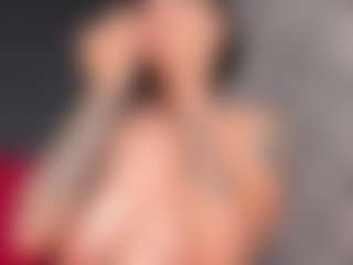 Giannasue's Live Sex Cam Show