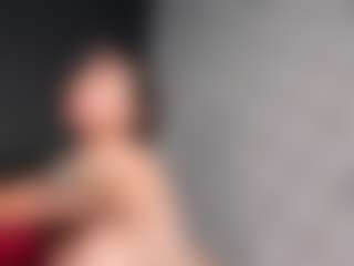 Giannasue's Live Sex Cam Show