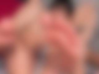 Giannasue's Live Sex Cam Show
