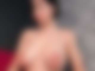 Giannasue's Live Sex Cam Show