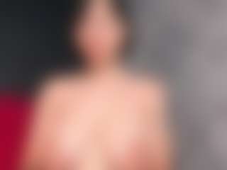 Giannasue's Live Sex Cam Show