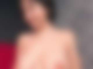 Giannasue's Live Sex Cam Show