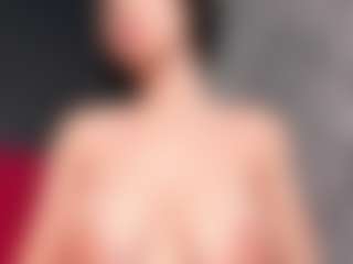 Giannasue's Live Sex Cam Show