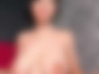 Giannasue's Live Sex Cam Show