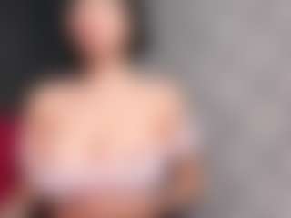 Giannasue's Live Sex Cam Show