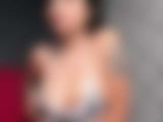 Giannasue's Live Sex Cam Show