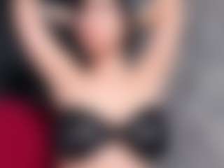 Giannasue's Live Sex Cam Show