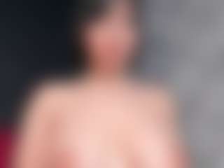 Giannasue's Live Sex Cam Show