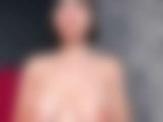 Giannasue's Live Sex Cam Show