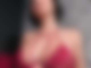 Giannasue's Live Sex Cam Show