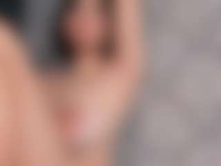 Giannasue's Live Sex Cam Show