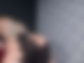 Live cam show with Giannasue - Toys on Mixed Magazine Live