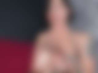 Giannasue's Live Sex Cam Show