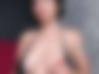Giannasue's Live Sex Cam Show