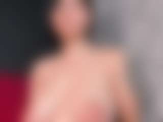 Giannasue's Live Sex Cam Show