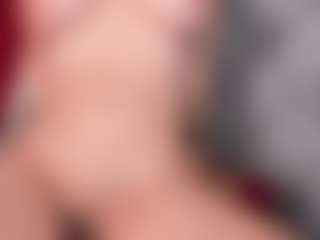 Giannasue's Live Sex Cam Show