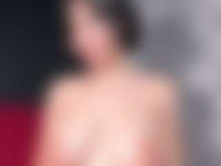 Giannasue's Live Sex Cam Show