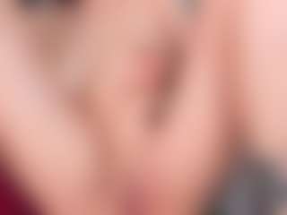Giannasue's Live Sex Cam Show