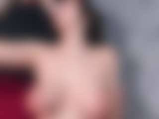 Live cam show with Giannasue - Pornstar Small Tits on Camsoda