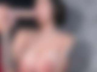 Giannasue's Live Sex Cam Show