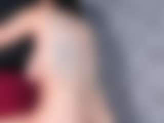 Giannasue's Live Sex Cam Show