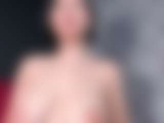 Giannasue's Live Sex Cam Show