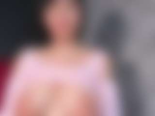 Giannasue's Live Sex Cam Show