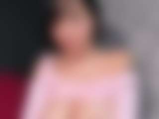 Giannasue's Live Sex Cam Show