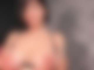 Giannasue's Live Sex Cam Show