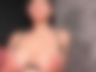 Live cam show with Giannasue - Long Hair on Camsoda