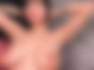 Giannasue's Live Sex Cam Show
