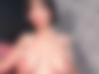Giannasue's Live Sex Cam Show