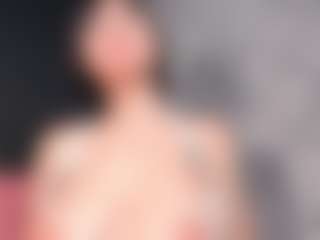 Giannasue's Live Sex Cam Show
