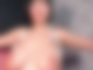 Giannasue's Live Sex Cam Show