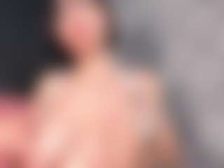 Giannasue's Live Sex Cam Show