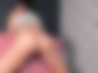 Giannasue's Live Sex Cam Show