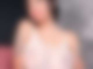 Giannasue's Live Sex Cam Show
