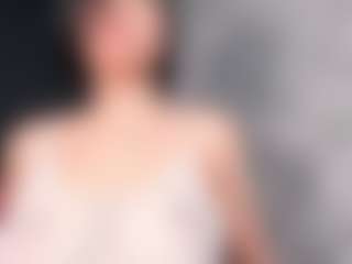 Giannasue's Live Sex Cam Show