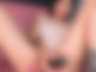 Giannasue's Live Sex Cam Show