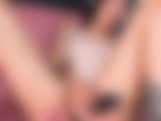 Giannasue's Live Sex Cam Show