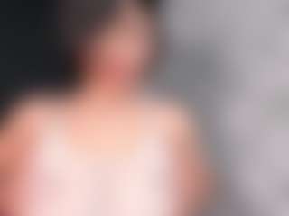Giannasue's Live Sex Cam Show