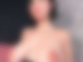 Giannasue's Live Sex Cam Show