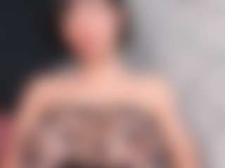 Giannasue's Live Sex Cam Show